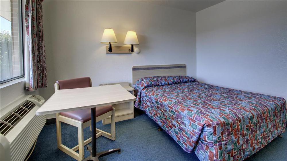 Motel 6 - Oklahoma City Airport Номер фото
