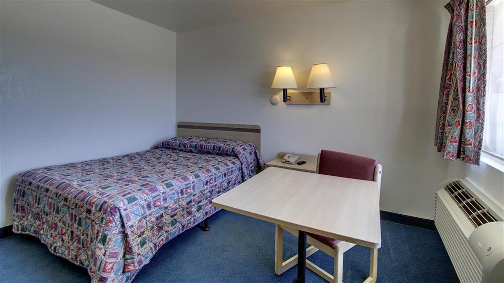 Motel 6 - Oklahoma City Airport Номер фото